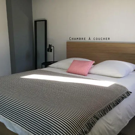 Charming Duplex With Terrace Historical City Center Arles Exterior photo